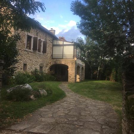Gite A La Campagne Quins المظهر الخارجي الصورة